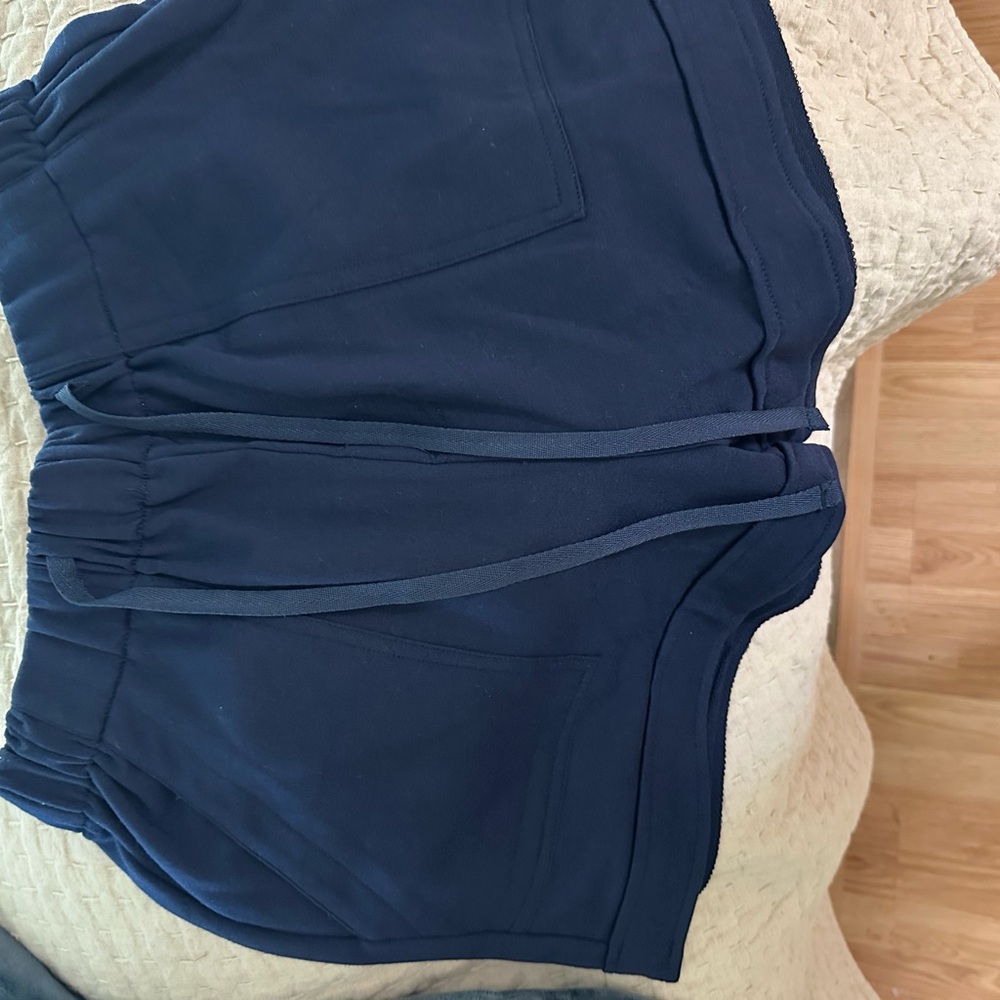 Source Unknown Navy Elastic Drawstring Athletic Shorts
